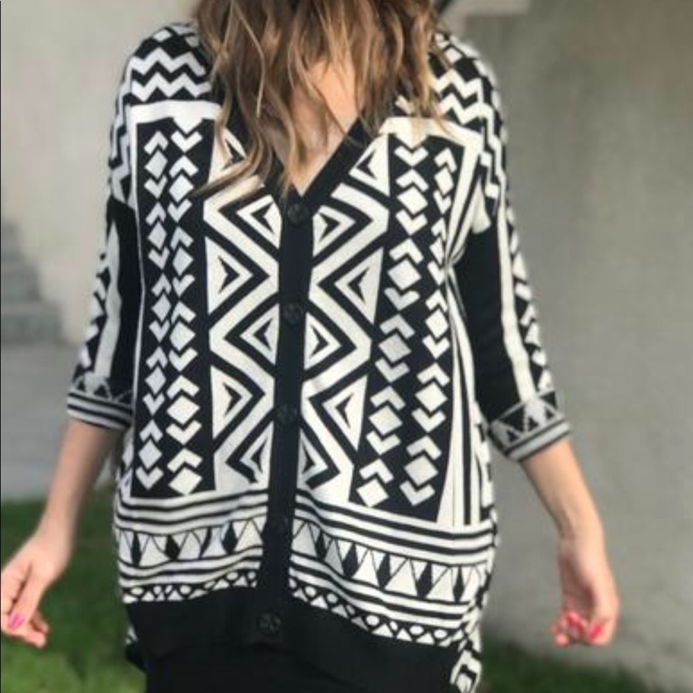 SALE ❗️CARDIGAN SWEATER PRINT - Picture 3 of 5